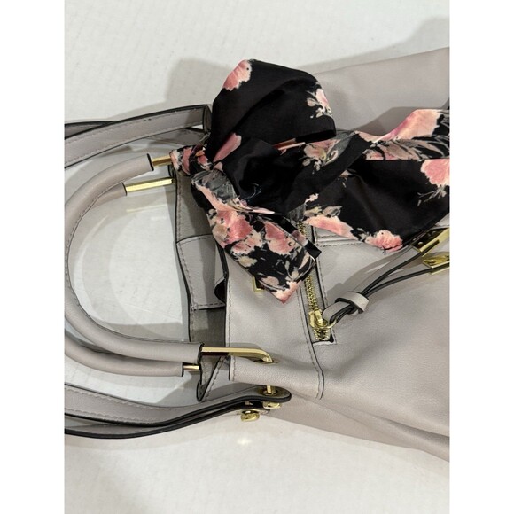 Steve Madden Shoulder Bags Satchels W/Gold Hardware & Floral Bow Beautiful - Picture 13 of 16